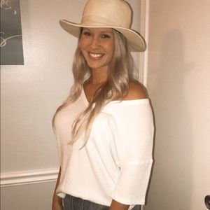 Meet your Posher, Abbie